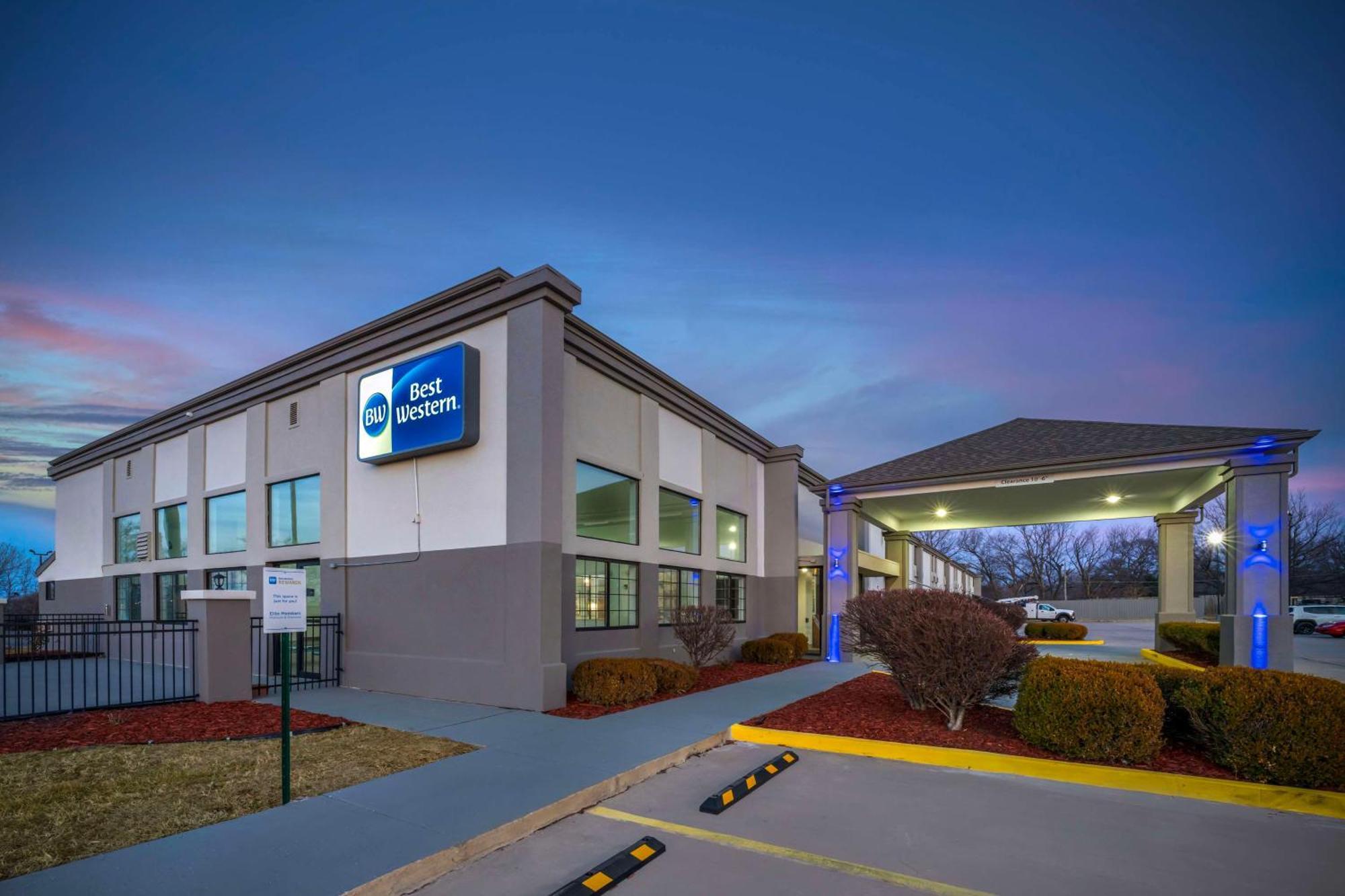 Best Western Wichita North Park City Extérieur photo